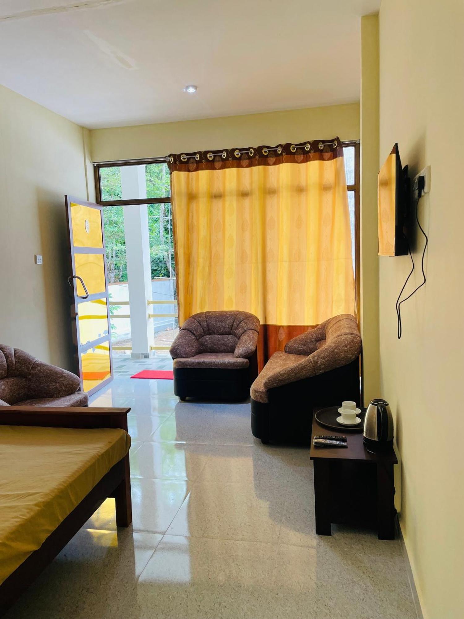 Great Victoria Palace Ratnapura Dış mekan fotoğraf